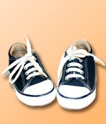 Детская обувь - впору или на вырост?